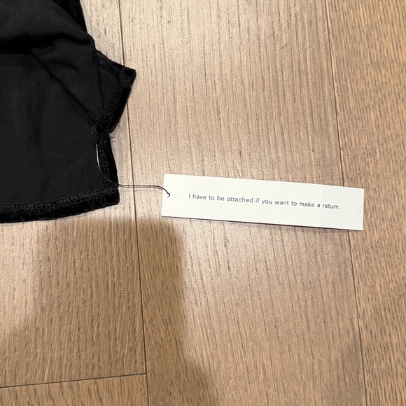 🆕 Reformation Brisbane velvet dress - Picture 9 of 9